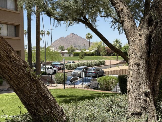 7830 E CAMELBACK Road 107, Scottsdale, AZ 85251