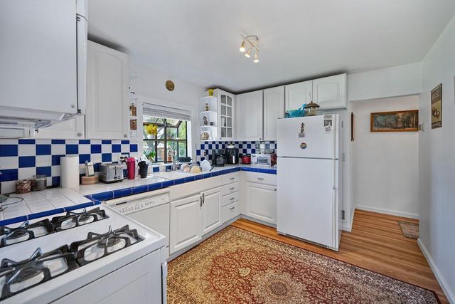 2415 Short Ln, Auburn, CA 95603