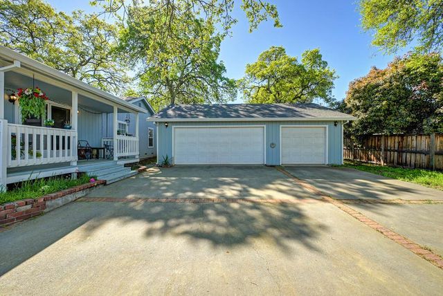 2415 Short Ln, Auburn, CA 95603