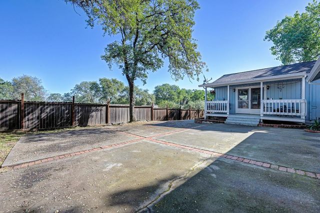 2415 Short Ln, Auburn, CA 95603