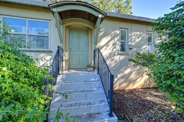 2415 Short Ln, Auburn, CA 95603