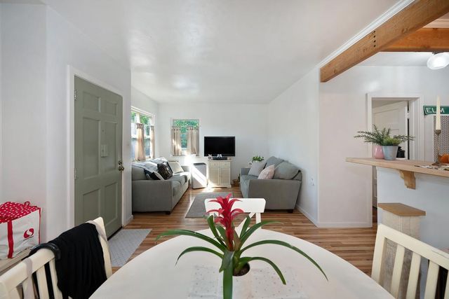 2415 Short Ln, Auburn, CA 95603
