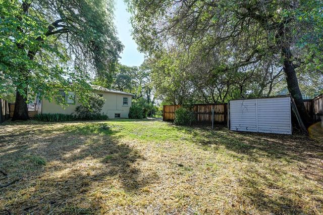 2415 Short Ln, Auburn, CA 95603