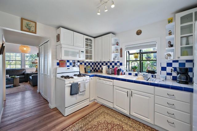 2415 Short Ln, Auburn, CA 95603