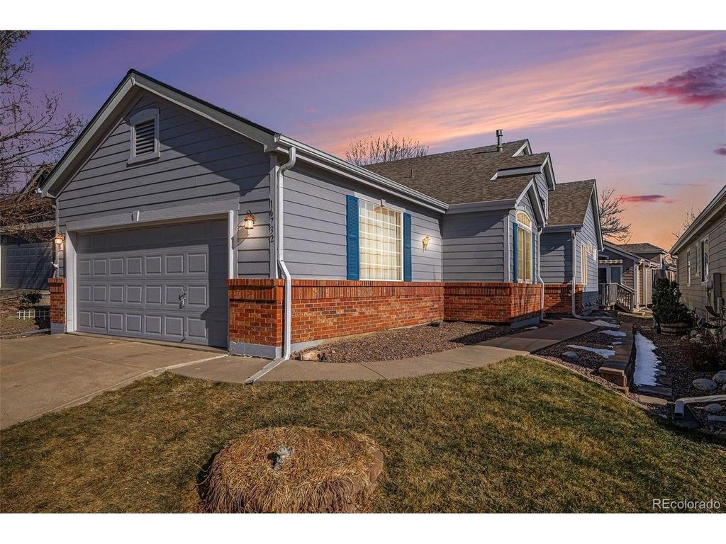 10732 W Dumbarton Cir, Littleton, CO 80127