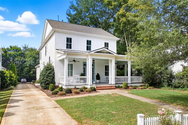 522 Potts Street, Davidson, NC 28036
