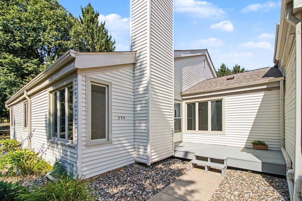 234 Cambria Court, Woodbury, MN 55125 — photo 2