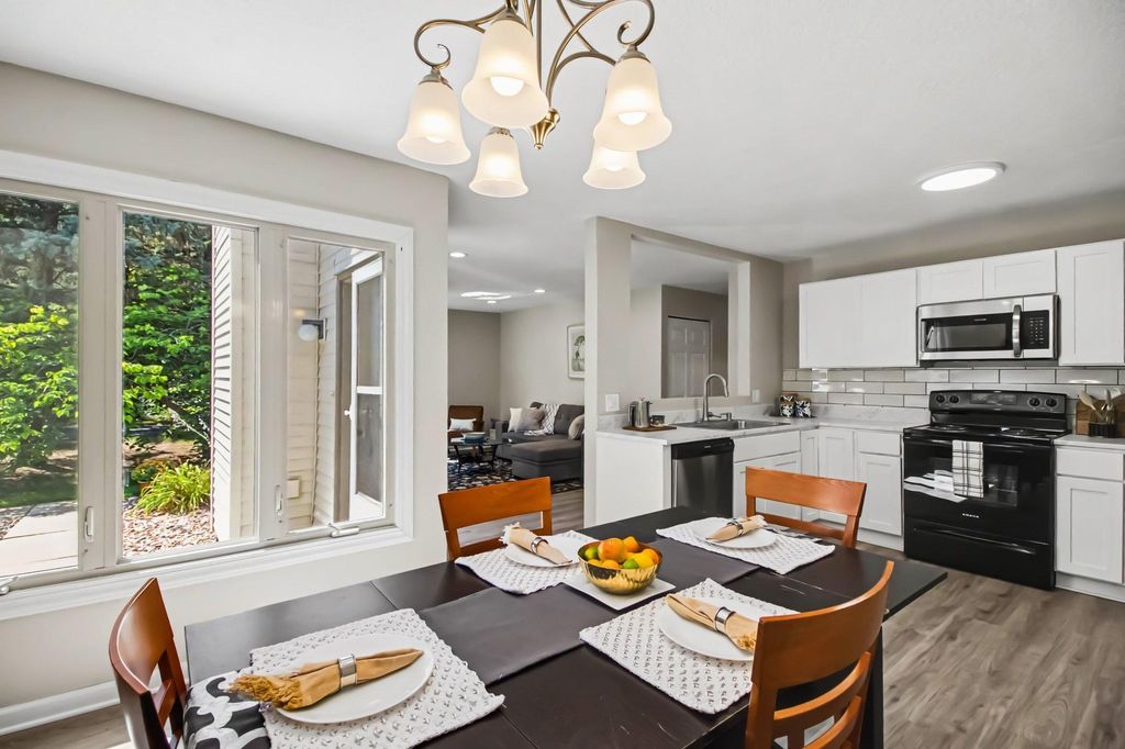 234 Cambria Court, Woodbury, MN 55125 — photo 4