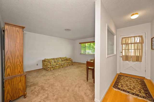 6310 Cassady Way, Carmichael, CA 95608