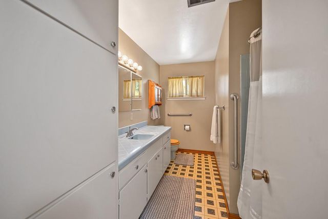 6310 Cassady Way, Carmichael, CA 95608