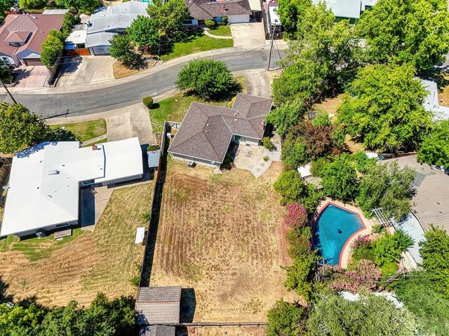 6310 Cassady Way, Carmichael, CA 95608
