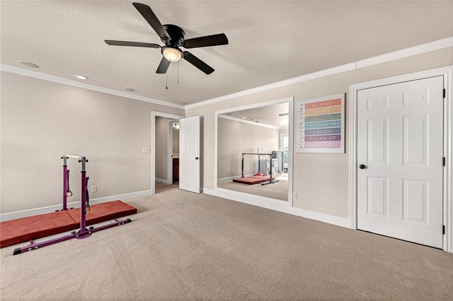 5407 S Turnberry Road, Rogers, AR 72758