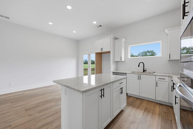 304 Skaggs Boulevard, Nicholasville, KY 40356
