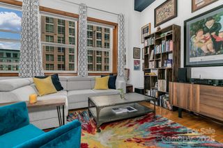 59 College Street 402, Asheville, NC 28801
