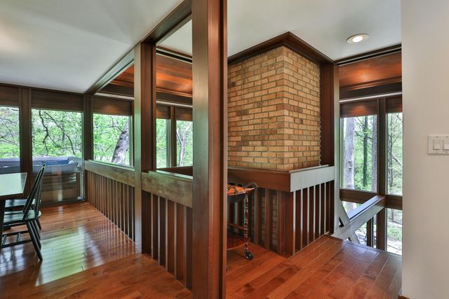 815 Lookout Point Drive, Columbus, OH 43235