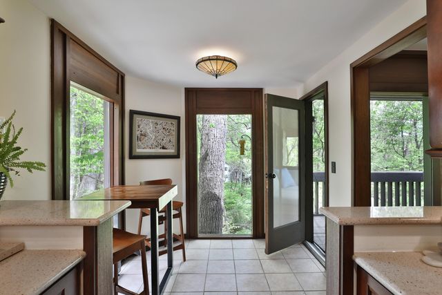 815 Lookout Point Drive, Columbus, OH 43235