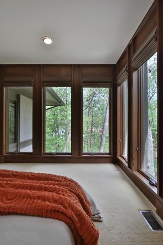 815 Lookout Point Drive, Columbus, OH 43235