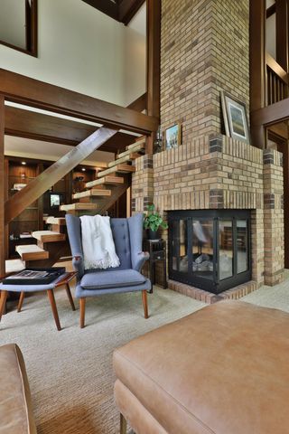 815 Lookout Point Drive, Columbus, OH 43235