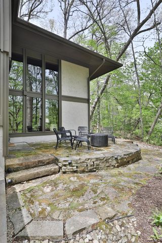 815 Lookout Point Drive, Columbus, OH 43235