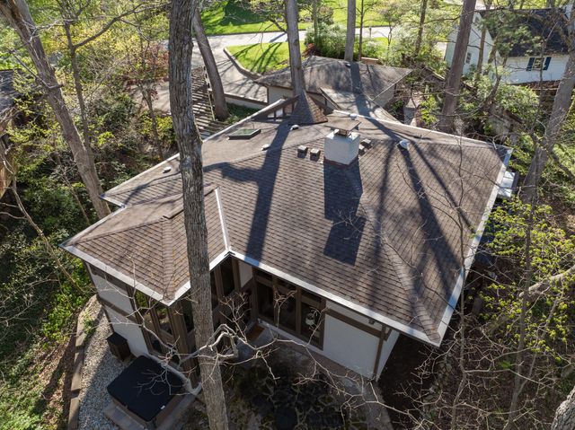 815 Lookout Point Drive, Columbus, OH 43235