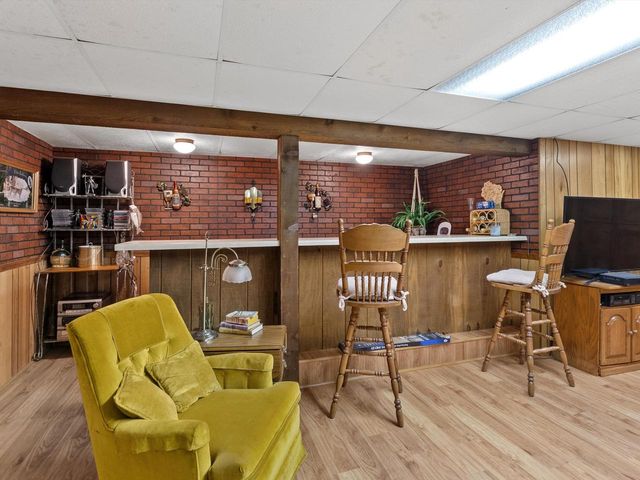 1330 Fernando DRIVE, Ashwaubenon, WI 54115