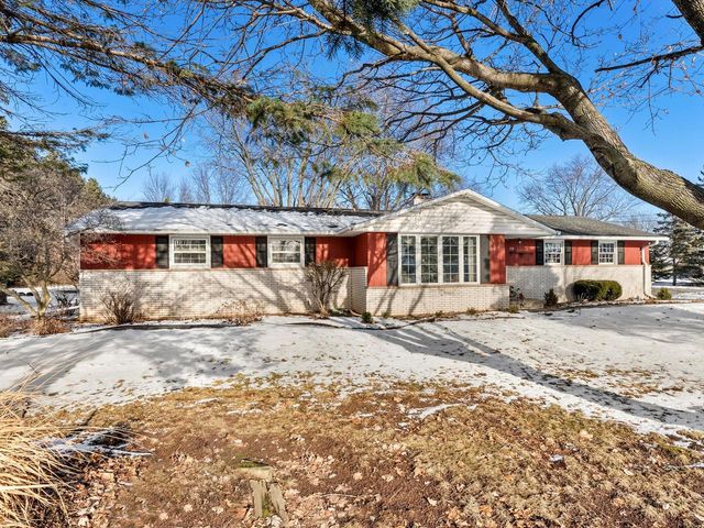1330 Fernando DRIVE, Ashwaubenon, WI 54115