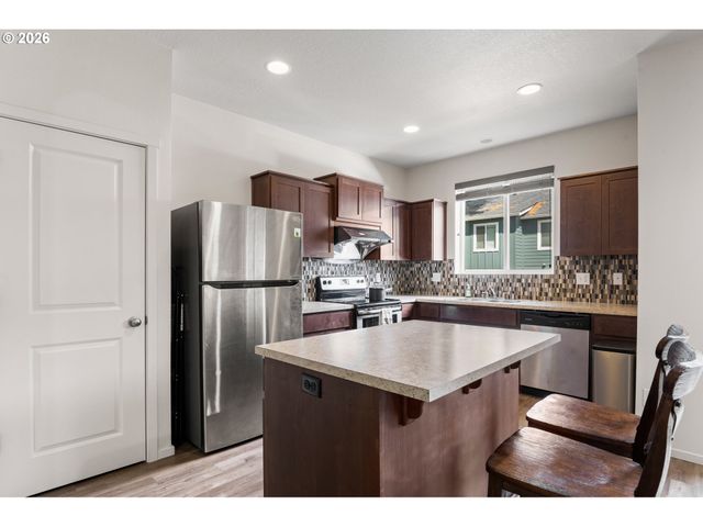 8611 Ne 13TH Pl, Vancouver, WA 98665