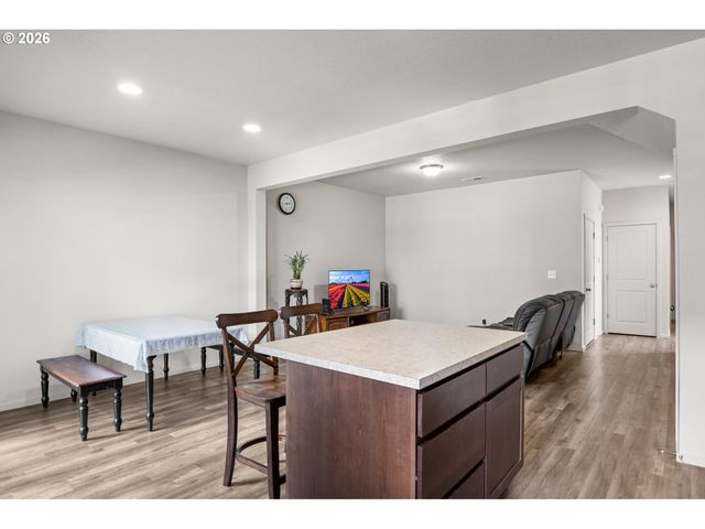 8611 Ne 13TH Pl, Vancouver, WA 98665