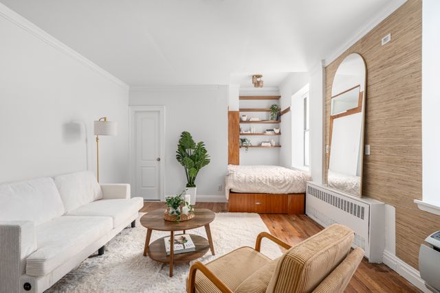 32 W 40th St Apt 4H, New York City, NY 10018