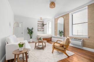 32 W 40th St Apt 4H, New York City, NY 10018