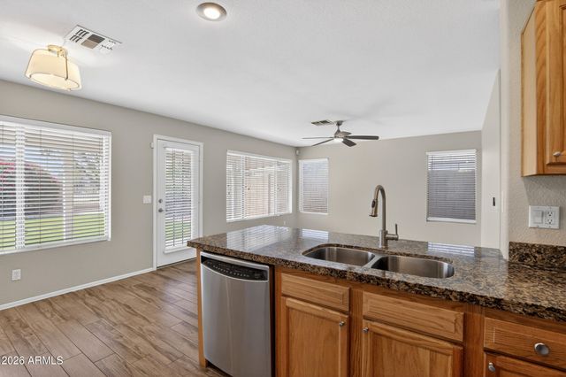 329 W CALLE MONTE Vista, Tempe, AZ 85284