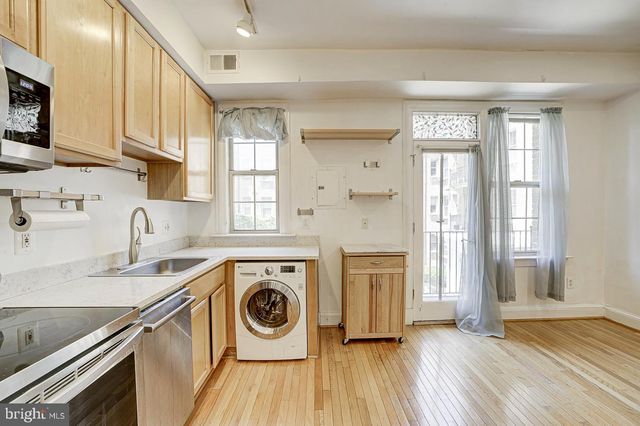 1401 COLUMBIA RD NW #219, Washington, DC 20009