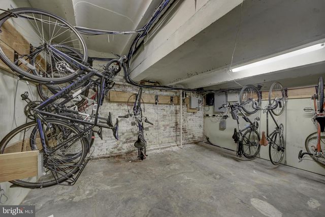 1401 COLUMBIA RD NW #219, Washington, DC 20009