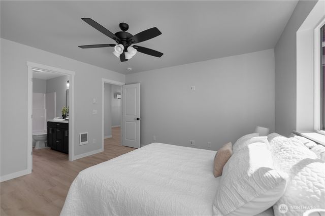 20 E Meadow Mist Place, Belfair, WA 98528