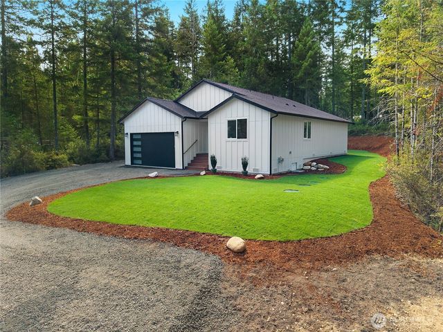 20 E Meadow Mist Place, Belfair, WA 98528