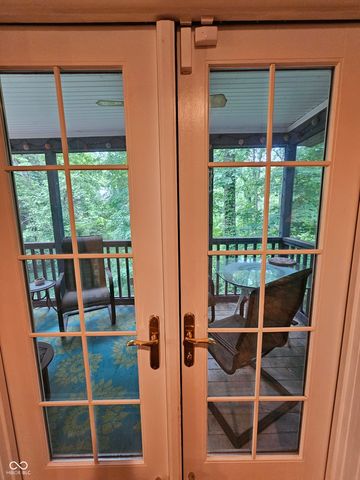 1732 Creekside Lane W, Carmel, IN 46032