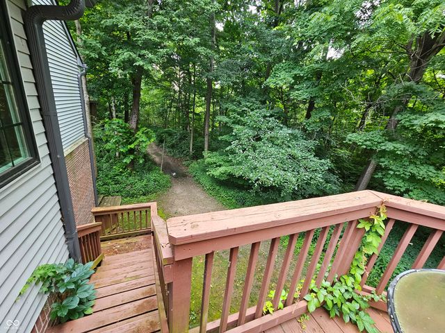 1732 Creekside Lane W, Carmel, IN 46032