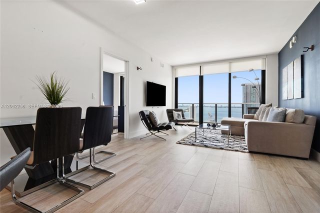 121 NE 34th Street 2807, Miami, FL 33137