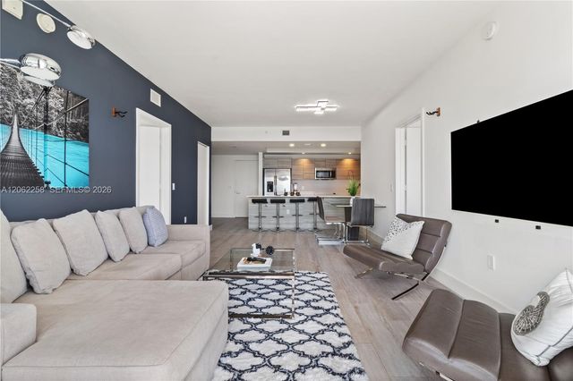 121 NE 34th Street 2807, Miami, FL 33137