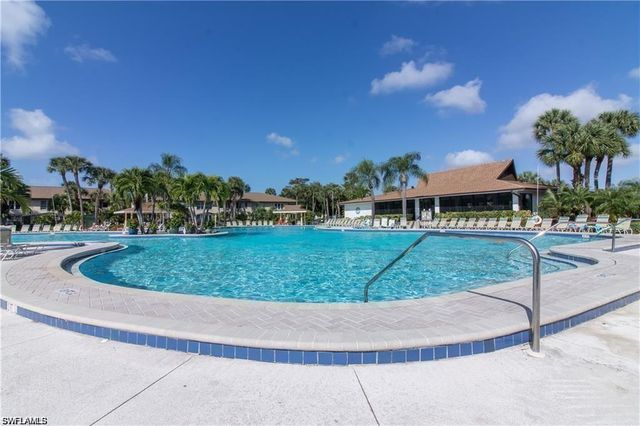 4270 Jack Frost CT # 5, Naples, FL 34112