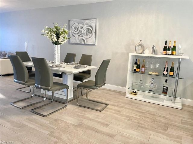 4270 Jack Frost CT # 5, Naples, FL 34112