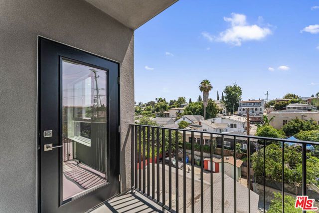 3105 Bellevue Avenue 205, Los Angeles, CA 90026