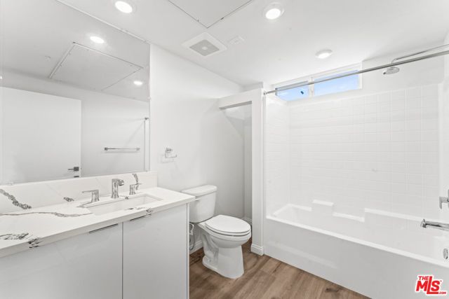 3105 Bellevue Avenue 205, Los Angeles, CA 90026