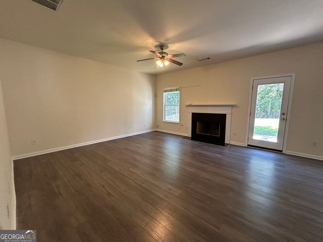 1030 Pebble Creek Trail, Suwanee, GA 30024