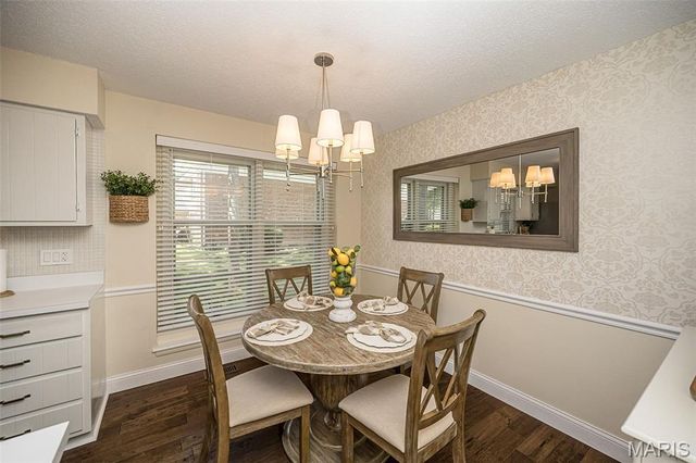 13348 La Barge Drive, Chesterfield, MO 63141