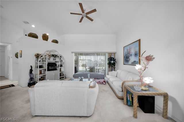 2041 SE 16th ST, Cape Coral, FL 33990