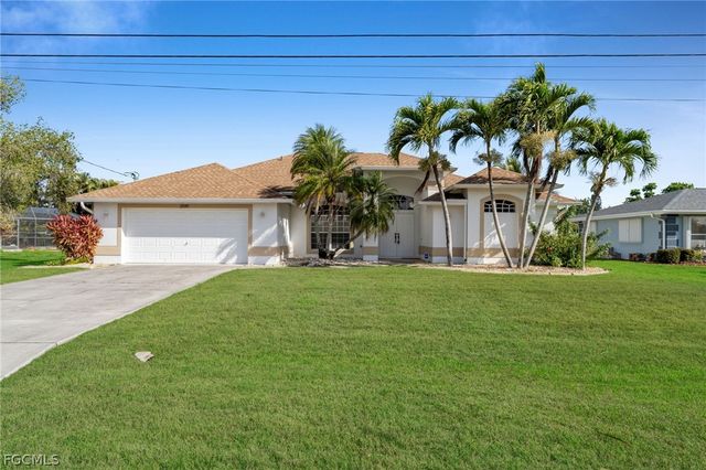 2041 SE 16th ST, Cape Coral, FL 33990
