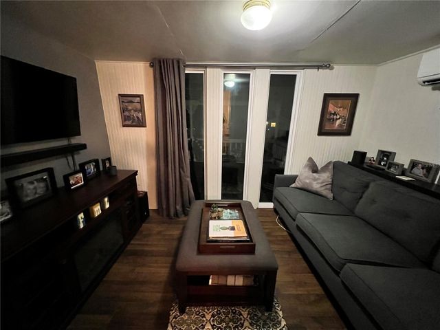 810 N TREMAIN STREET, Mount Dora, FL 32757