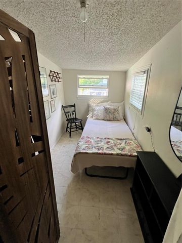 810 N TREMAIN STREET, Mount Dora, FL 32757