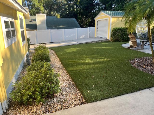 810 N TREMAIN STREET, Mount Dora, FL 32757